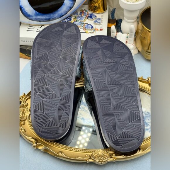 🆕 KURT GEIGER LONDON 🧿 NWOB Blue Denim Meena Eagle Slides, Sz EU 40 US 9 - Picture 9 of 10